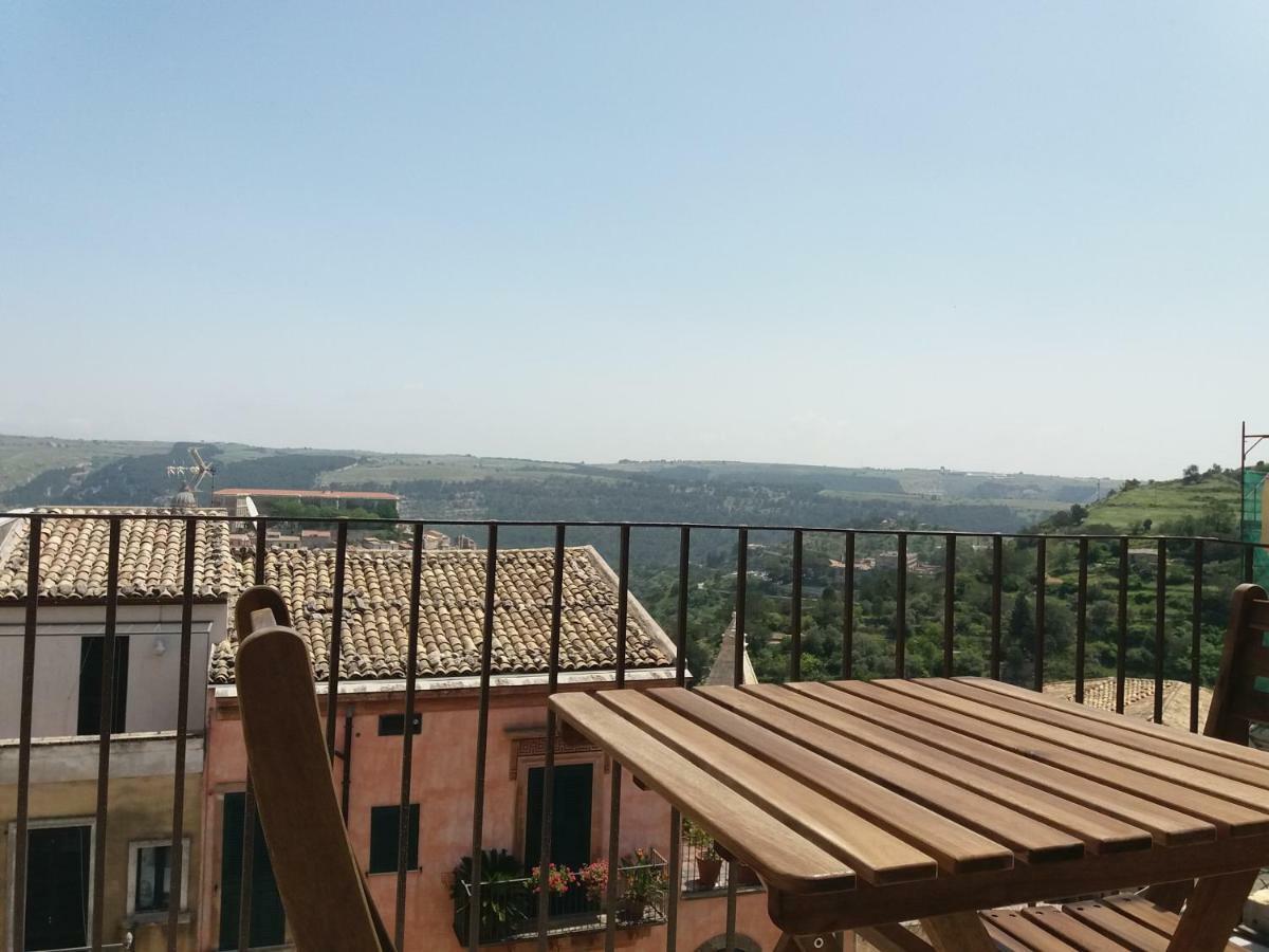 רגוזה Ibla Baroque Loft Apartment מראה חיצוני תמונה