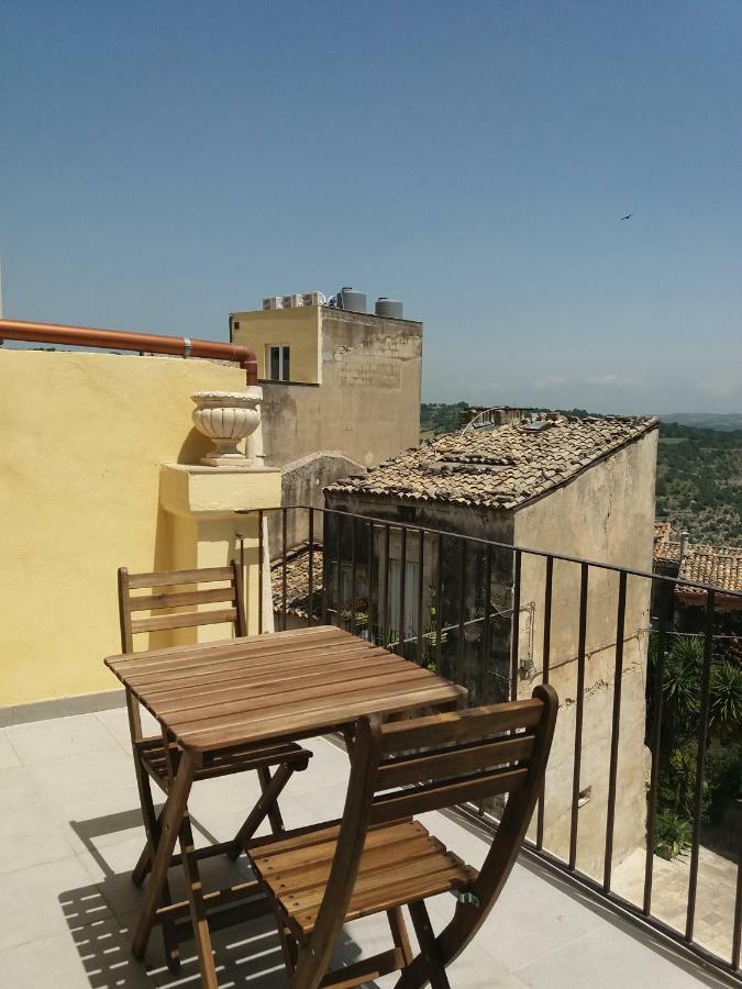 רגוזה Ibla Baroque Loft Apartment מראה חיצוני תמונה