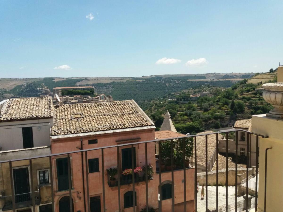 רגוזה Ibla Baroque Loft Apartment מראה חיצוני תמונה